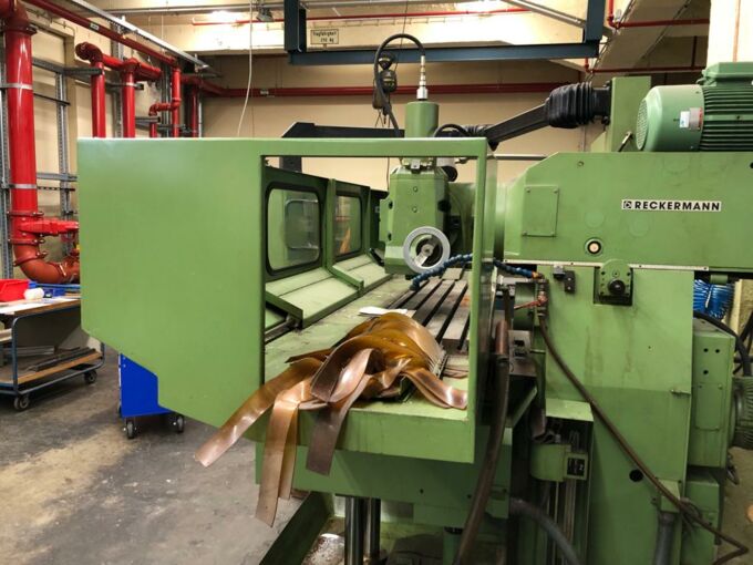 Gebrauchte Reckermann Uni 1000 Kombi Konsolfräsmaschine Seitenprofil